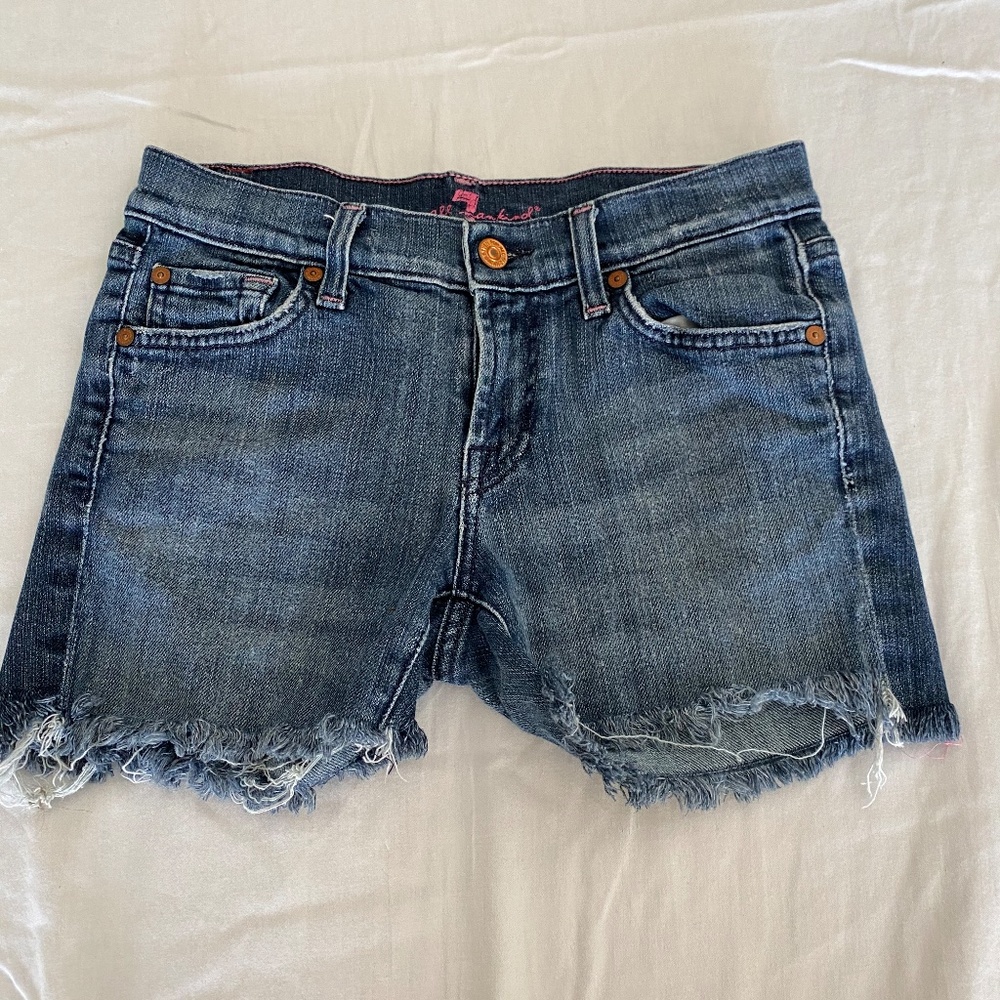 Women’s clothing